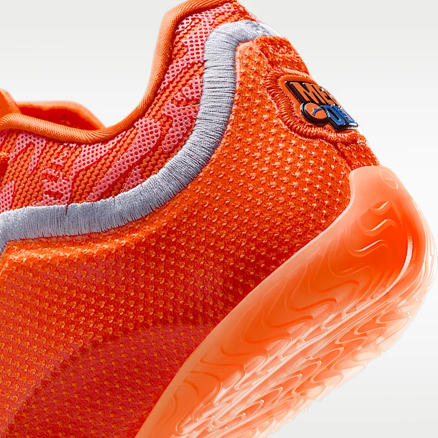 NIKE LeBron XXIII "Shoe Bag" — Big Kids' Basketball Shoes - Image 8