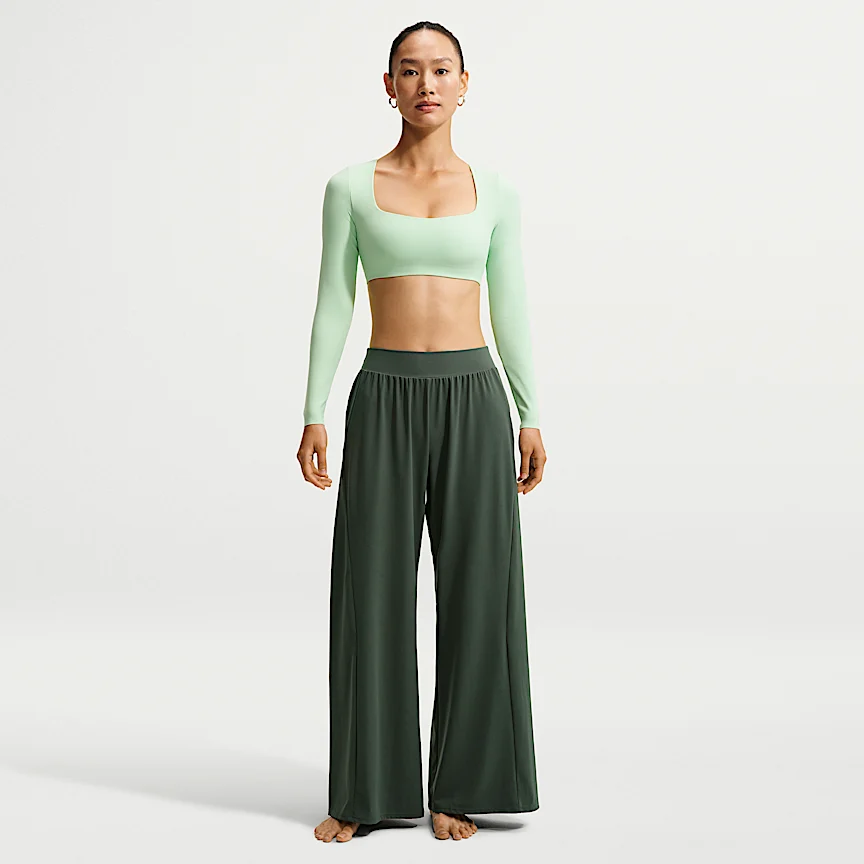 NIKE ゼンビー — ウィメンズ ミッドライズ ワイドレッグパンツ