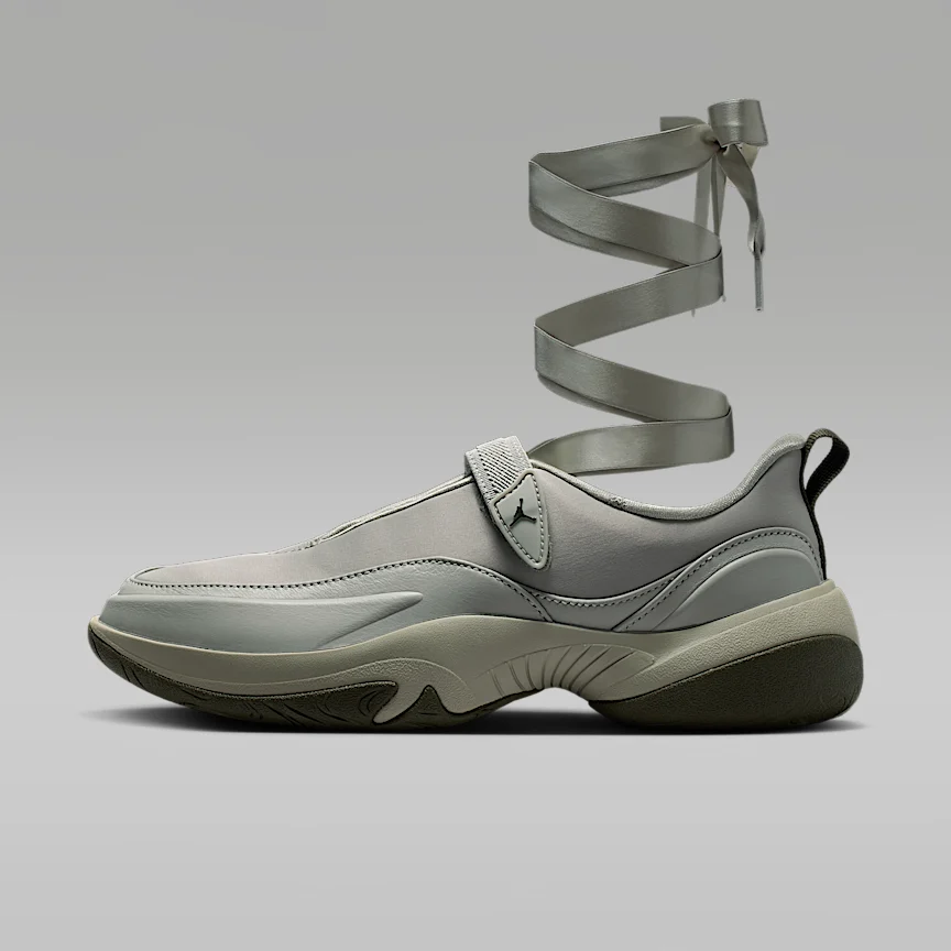 NIKE ジョーダン ポワント — ウィメンズシューズ