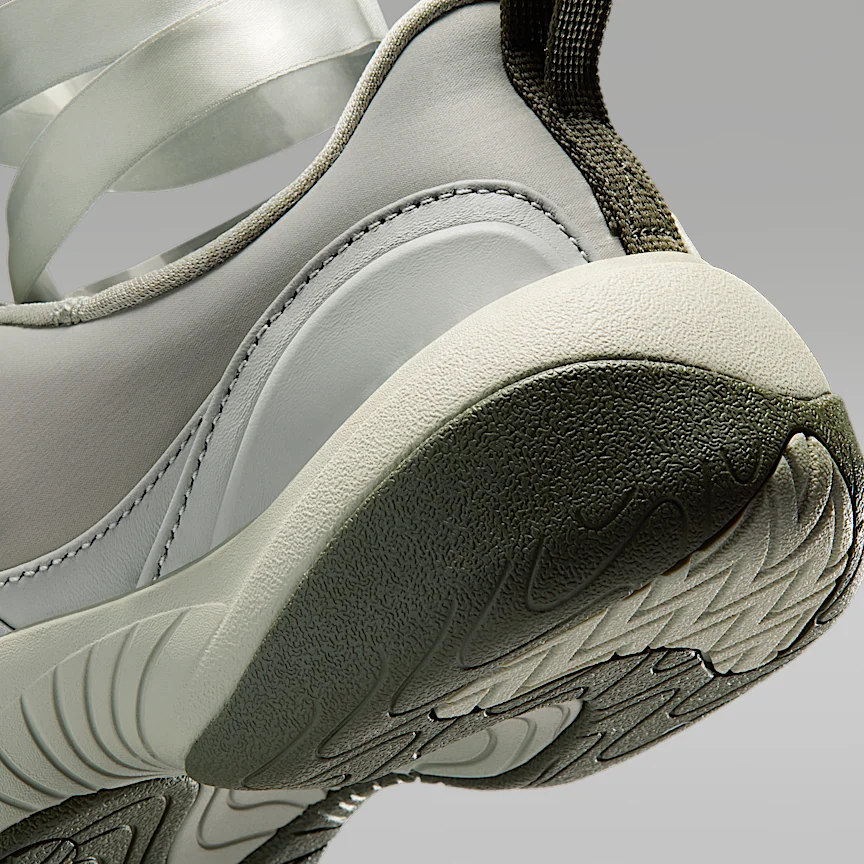 NIKE ジョーダン ポワント — ウィメンズシューズ - Image 8