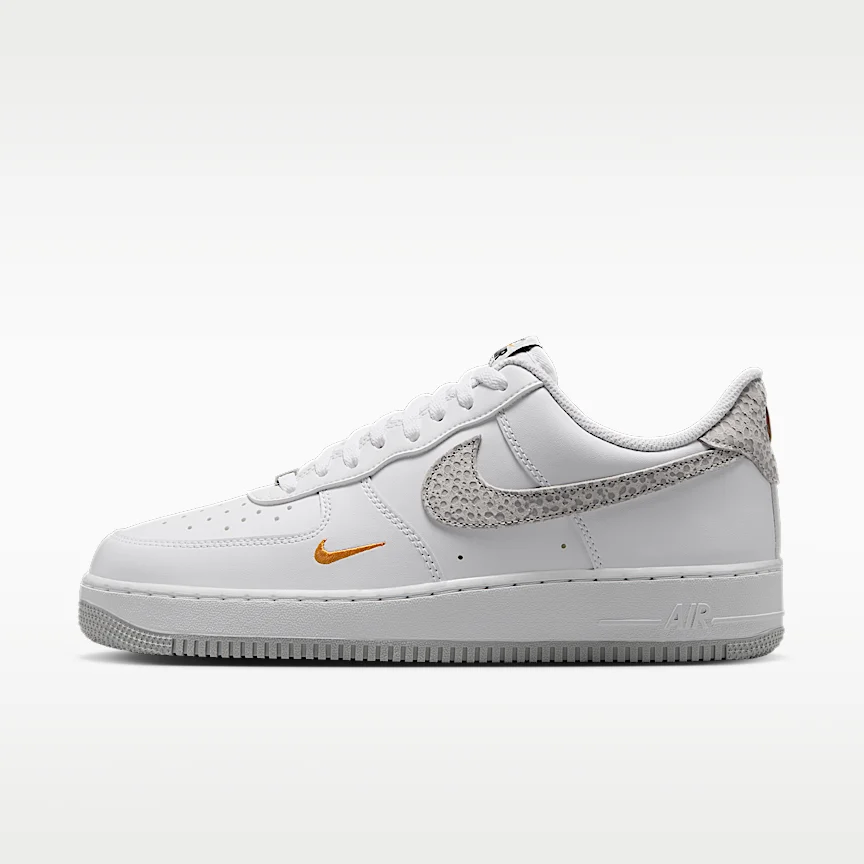 NIKE エア フォース 1 '07 — メンズシューズ