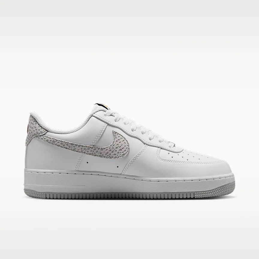NIKE エア フォース 1 '07 — メンズシューズ - Image 3