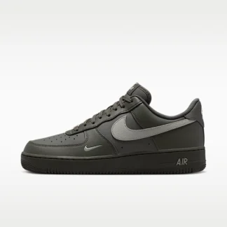 NIKE エア フォース 1 '07 — メンズシューズ