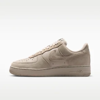 NIKE エア フォース 1 '07 — ウィメンズシューズ