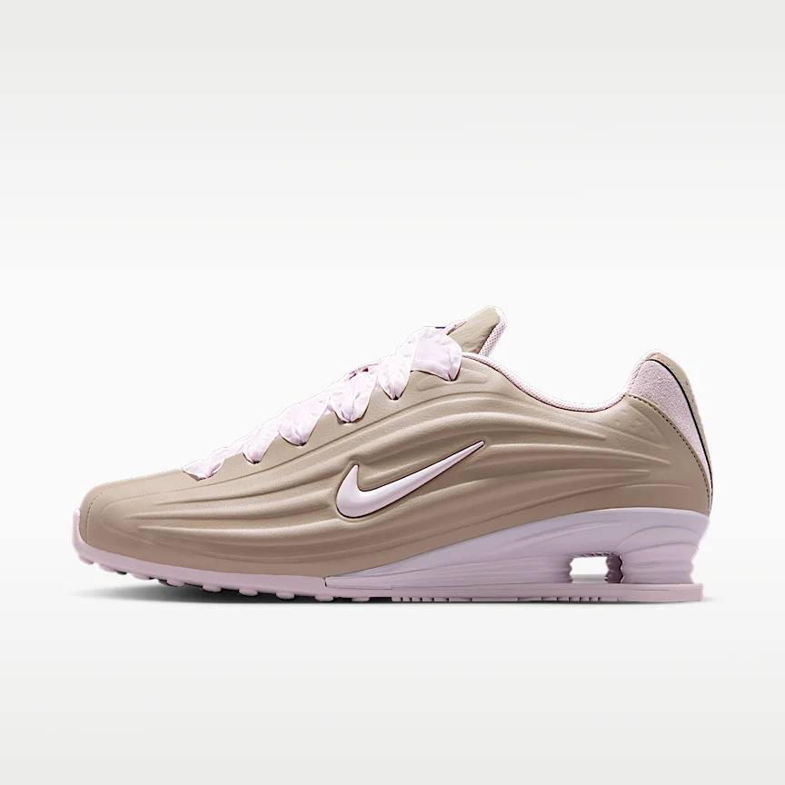 NIKE ショックス Z — ウィメンズシューズ