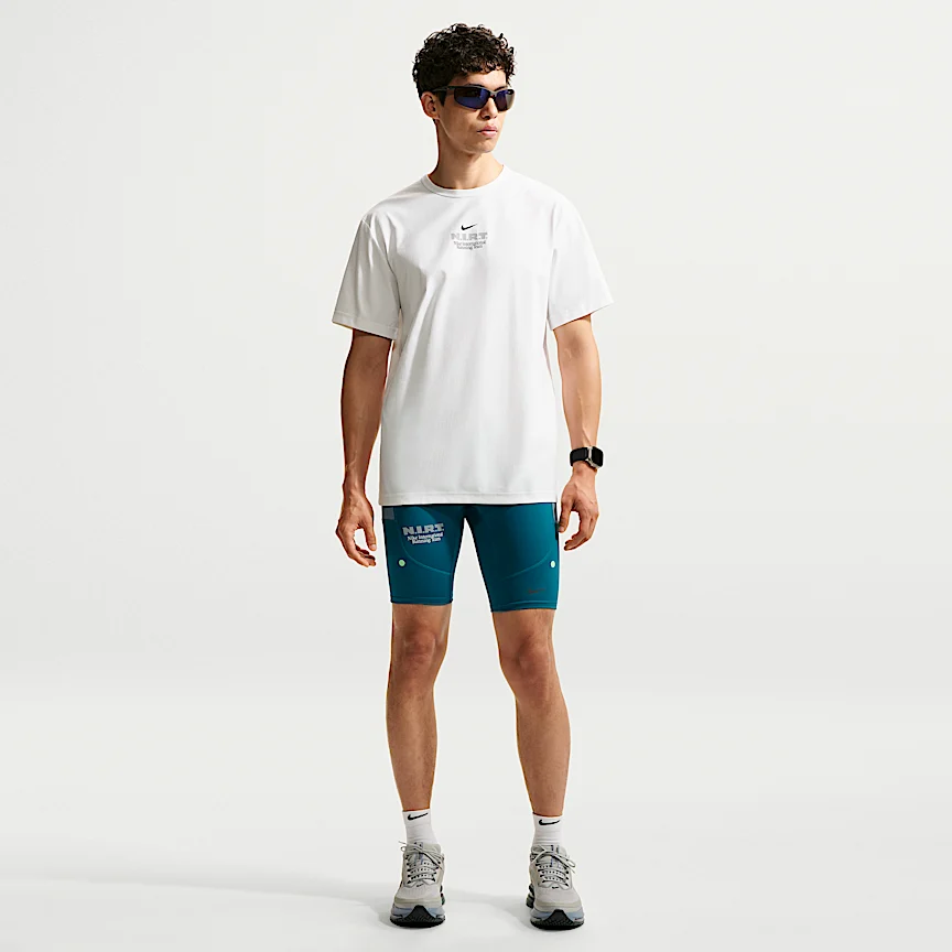 NIKE ハイバース — メンズ Dri-FIT UV プロテクション トレーニング Tシャツ - Image 4