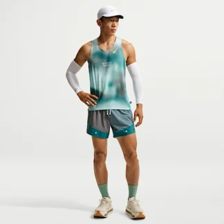 NIKE ストライド — メンズ Dri-FIT ランニング ショートパンツ