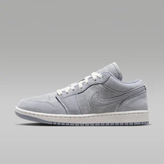 NIKE Air Jordan 1 Low SE — Women's Shoes