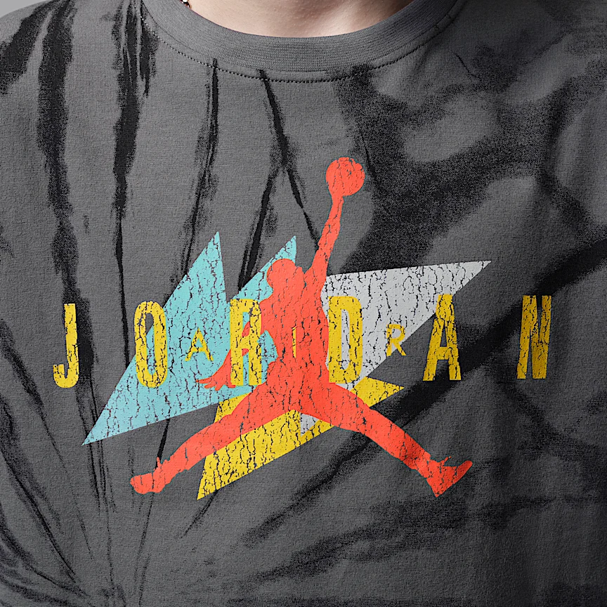 NIKE ジョーダン — ジュニア ジオ タイダイ Tシャツ - Image 4