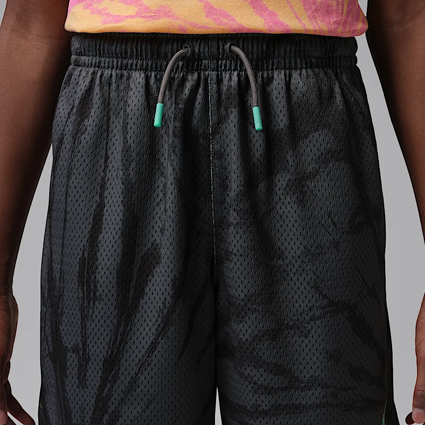 NIKE ジョーダン — ジュニア タイダイ メッシュ ショートパンツ - Image 2