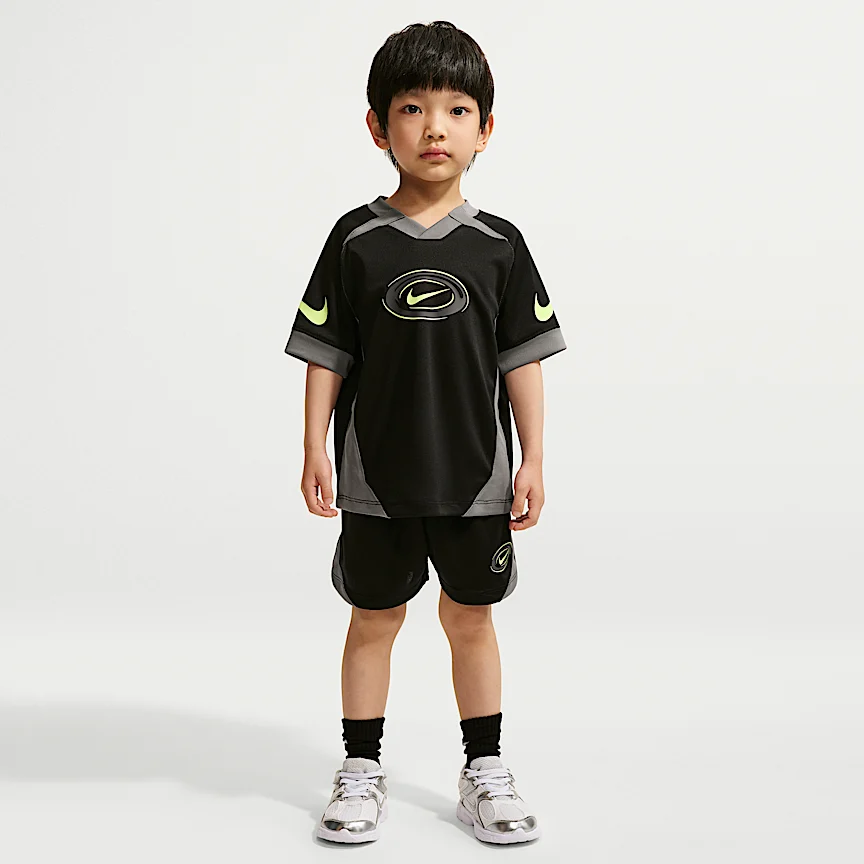 NIKE Nike — リトルキッズ Dri-FIT スウッシュ ラブ ツーピース ショートパンツ セット