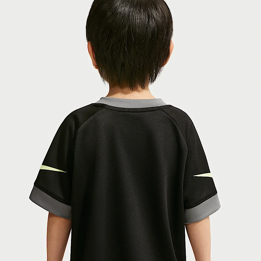 NIKE Nike — リトルキッズ Dri-FIT スウッシュ ラブ ツーピース ショートパンツ セット - Image 3