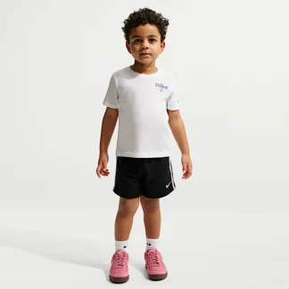 NIKE スポーツウェア ゴールモード — ベビー フレンチ テリー ショートパンツ