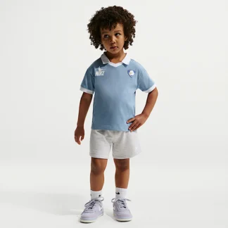 NIKE スポーツウェア ゴールモード — ベビー ツーピース フレンチ テリー ショートパンツ セットアップ