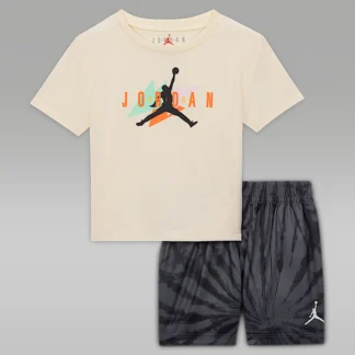 NIKE ジョーダン — ベビー ツーピース フェスティバル タイダイ ショートパンツ セット