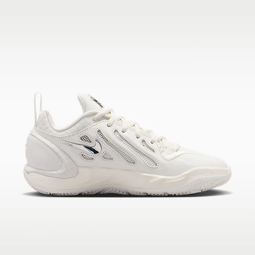 NIKE A'Two LX EP — エイジャ ウィルソン バスケットボールシューズ - Image 3
