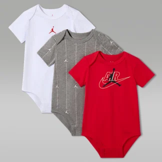 NIKE ジョーダン — ベビー (0〜9ヶ月) Jumpman Air ボディスーツ (3枚)