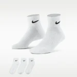 NIKE エブリデイ クッションド — トレーニング アンクル ソックス (3足)
