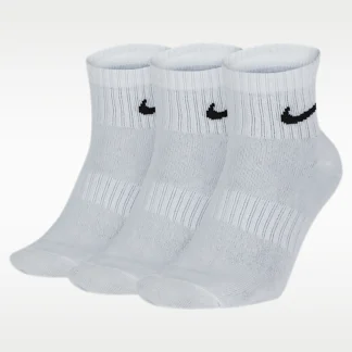 NIKE エブリデイ ライトウェイト — トレーニング アンクル ソックス (3足)