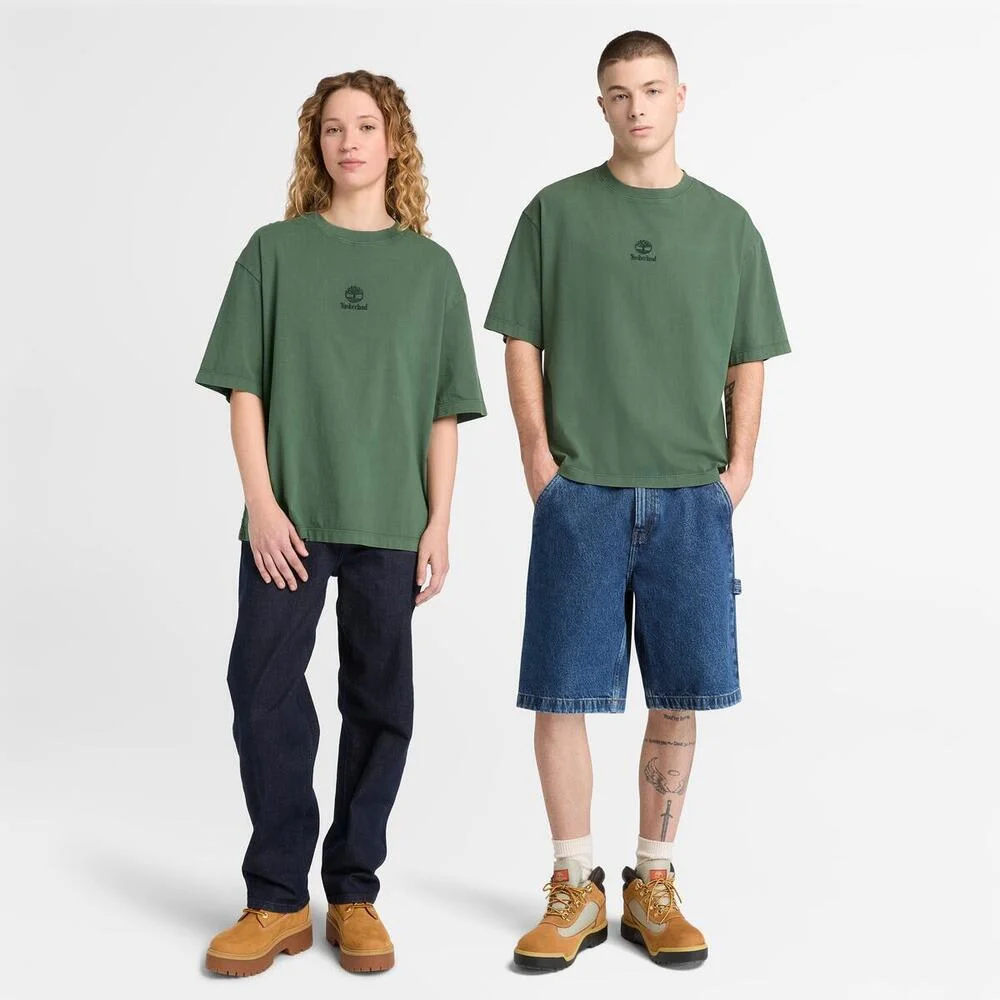 Timberland Нарны туяанд гандсан мэт угаалттай, хатгамал логотой богино ханцуйтай T-shirt (юнисекс) - Image 2