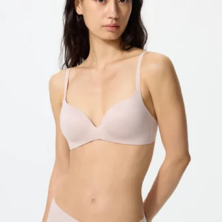 UNIQLO ワイヤレスブラ/3Dホールド