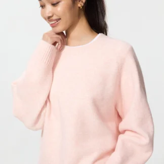 UNIQLO スフレヤーンクルーネックセーター