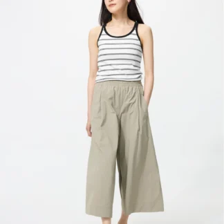 UNIQLO ナイロンキュロット
