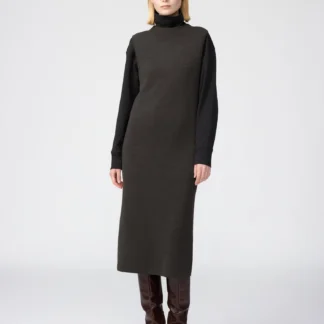 UNIQLO ダブルフェイスニットワンピース