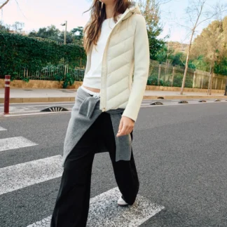 ZARA HOODED CONTRAST PUFFER JACKET