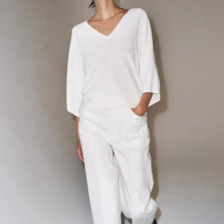 ZARA FLOWING V-NECK KNIT TOP