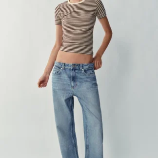 ZARA MINIMALIST SHORT SLEEVE T-SHIRT