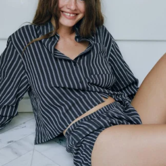 ZARA STRIPED POCKET MINI SHORTS