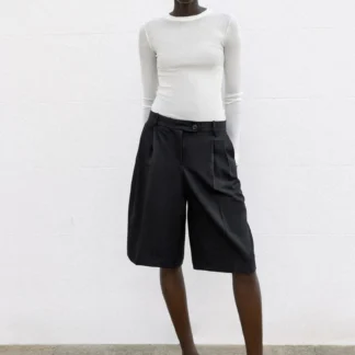 ZARA LONG PLEATED BERMUDA SHORTS