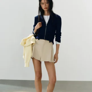 ZARA PLEATED SHORTS WITH BUTTONS