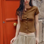 ZARA RIBBED BUTTON T-SHIRT