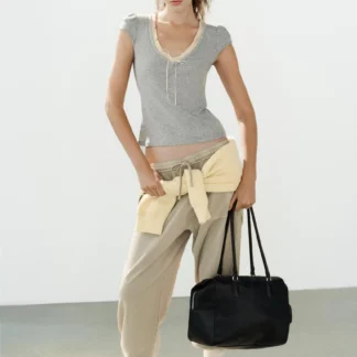 ZARA CONTRAST V-NECK T-SHIRT