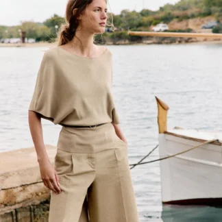 ZARA KNIT BELTED TOP