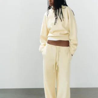 ZARA BASIC PLUSH SWEATSHIRT