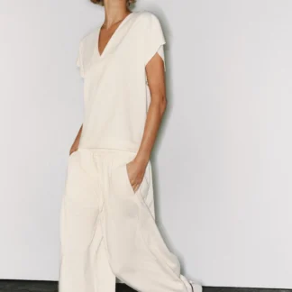 ZARA V-NECK T-SHIRT