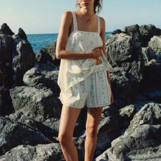 ZARA FLORAL PRINT LINEN BLEND SHORTS WITH LACE TRIM
