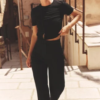 ZARA SHORT SLEEVE CROPPED T-SHIRT