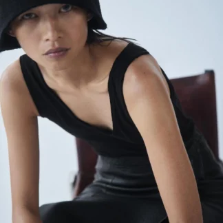 ZARA RIB V-NECK TOP