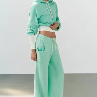 ZARA NEON CROPPED SWEATSHIRT