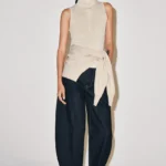 ZARA BUTTONED HIGH NECK TOP