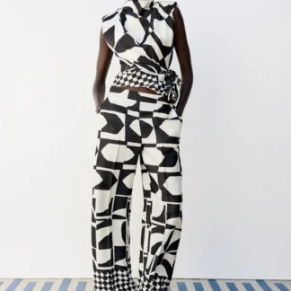 ZARA GEOMETRIC PRINT TOP WITH SHOULDER PADS
