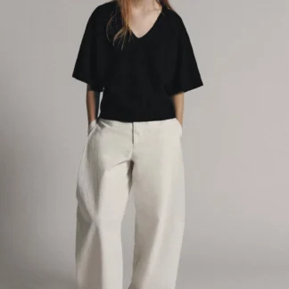 ZARA V-NECK T-SHIRT
