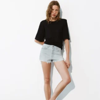 ZARA TRF MID-RISE RIPPED DENIM SHORTS