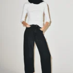 ZARA ZW COLLECTION MID-WAIST RELAXED ANKLE JEANS