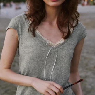 ZARA CONTRAST V-NECK T-SHIRT