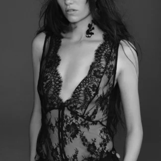 ZARA LACE BUTTONED TOP